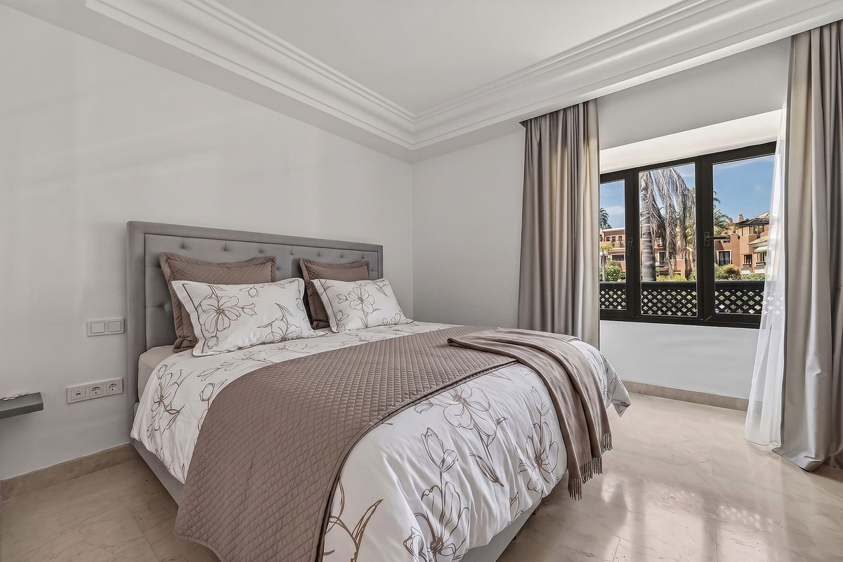 Townhouse for sale in Marbella