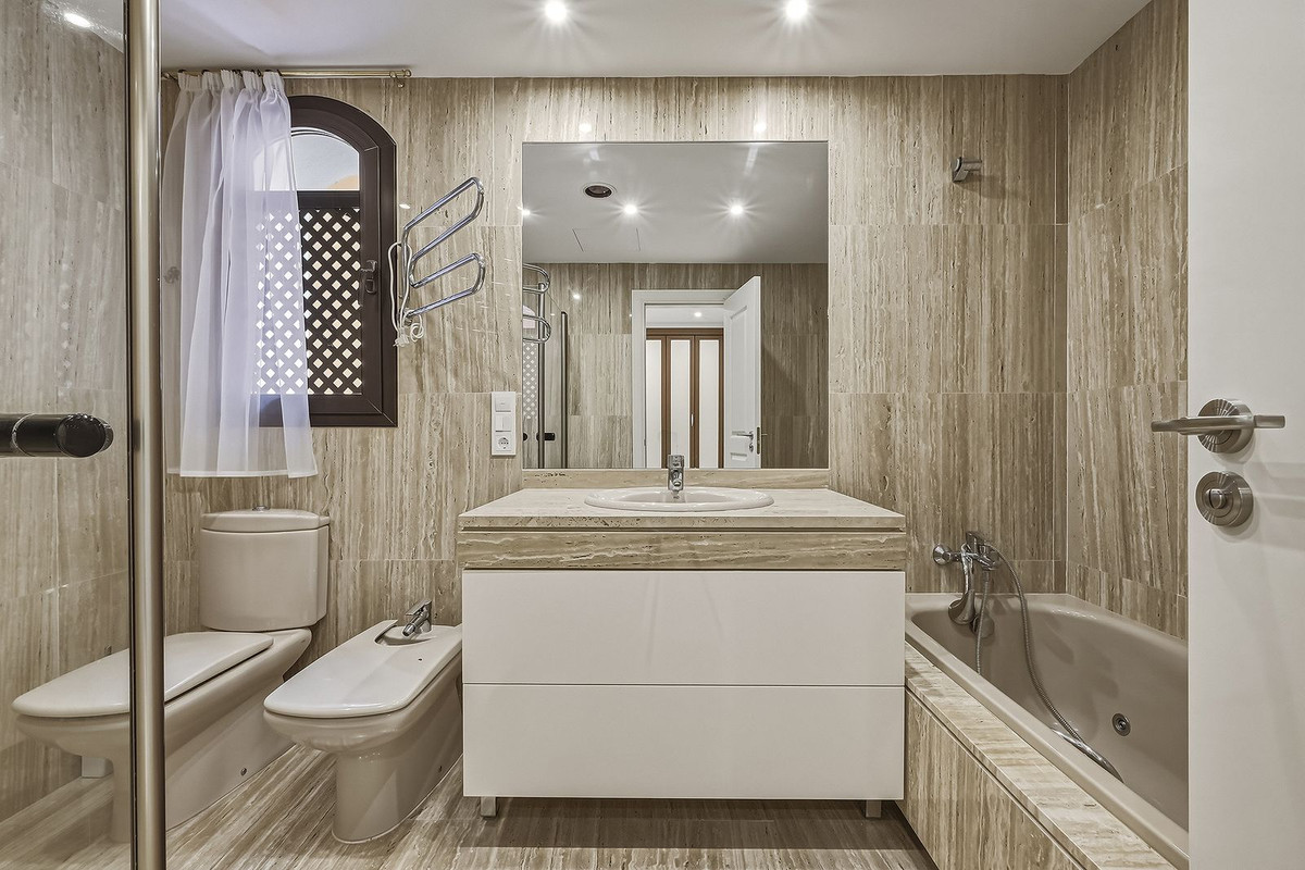 Townhouse for sale in Marbella