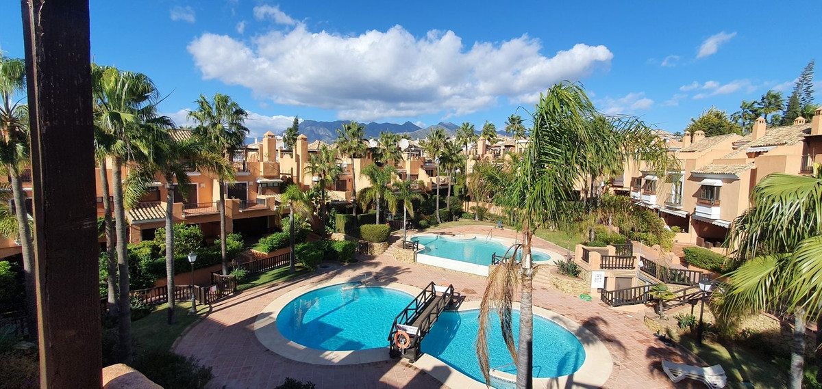 Townhouse-in-Marbella-Ref-R5360689 Townhouse for sale in Marbella