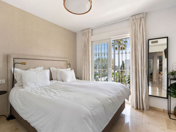 Townhouse for sale in Marbella