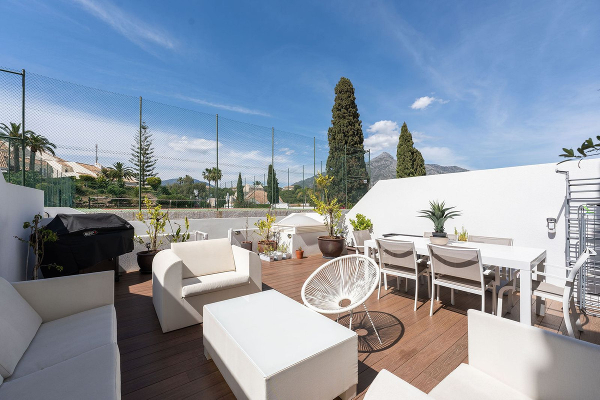 Townhouse for sale in Marbella