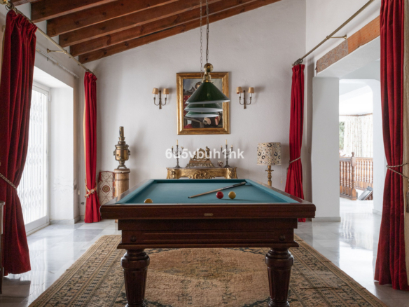 Townhouse for sale in Marbella