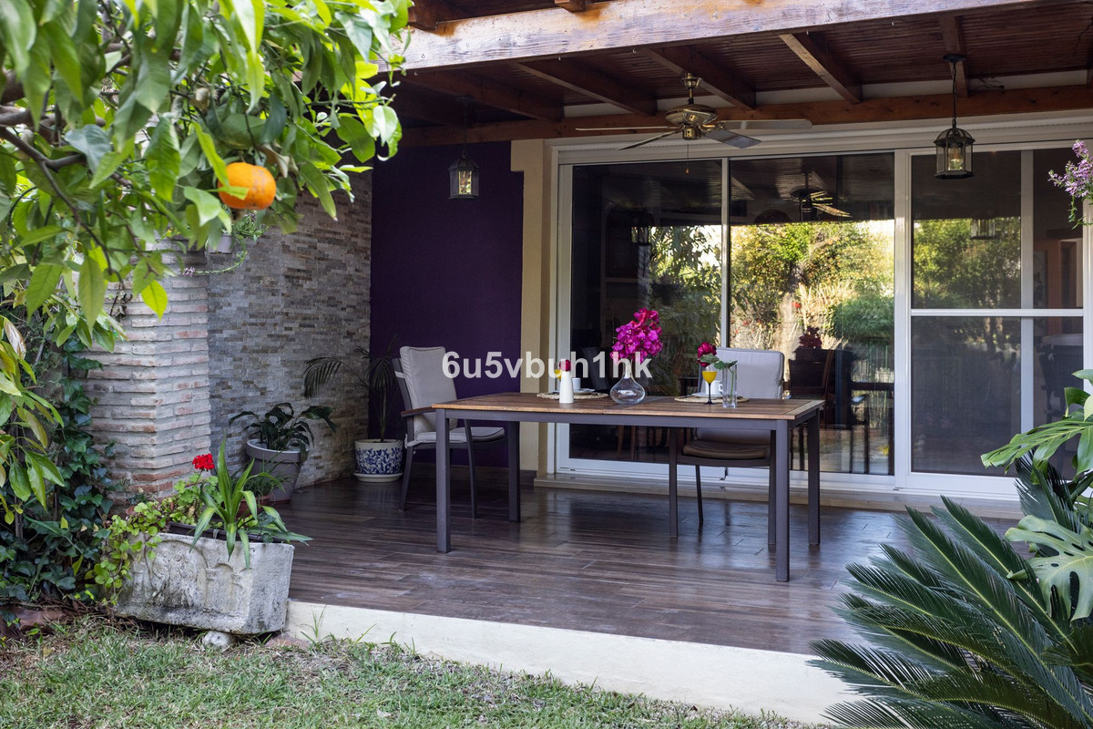 Townhouse for sale in Mijas