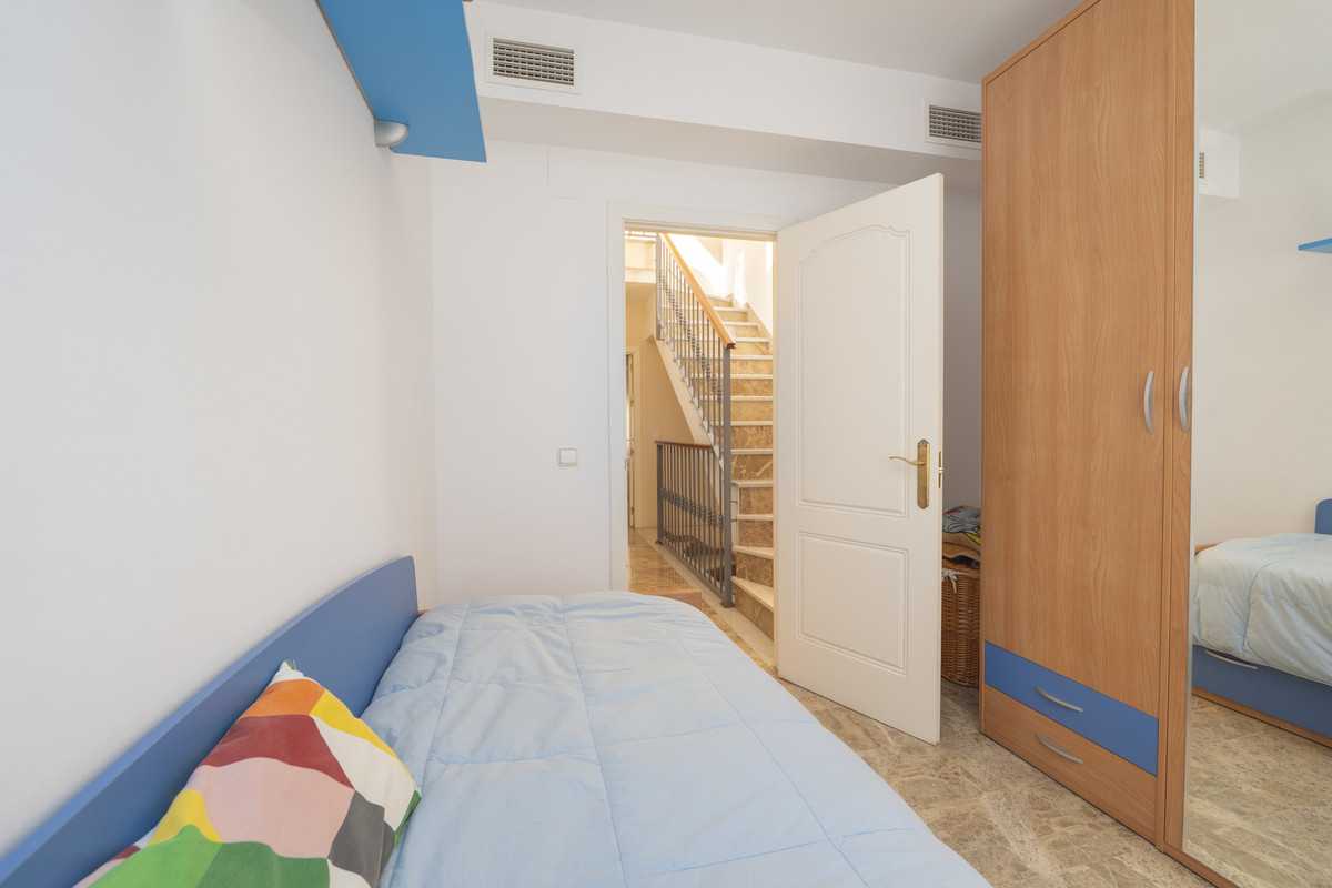 Townhouse for sale in Torremolinos