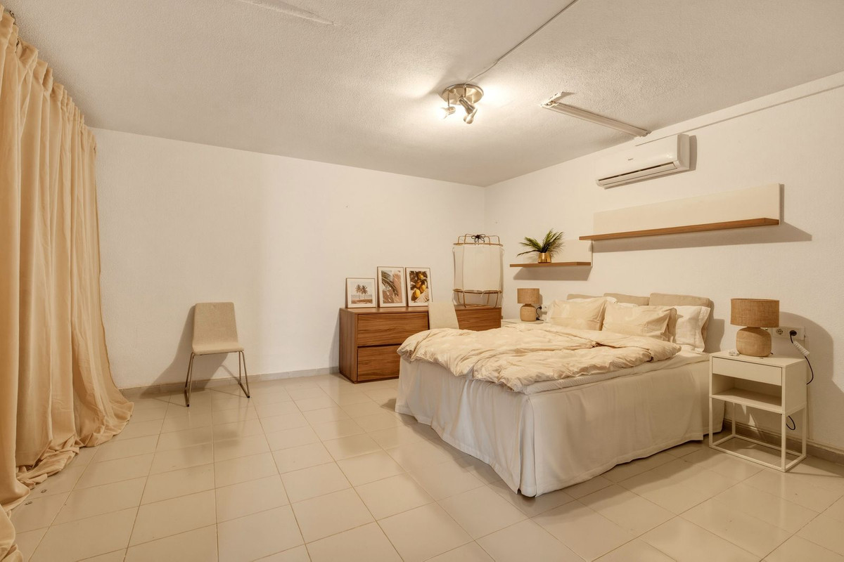 Townhouse for sale in Torremolinos