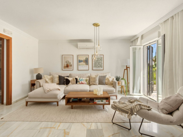 Townhouse for sale in Torremolinos