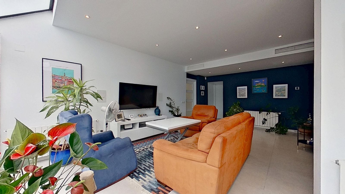 Villa for sale in Alhaurín de la Torre