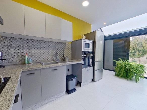 Villa for sale in Alhaurín de la Torre