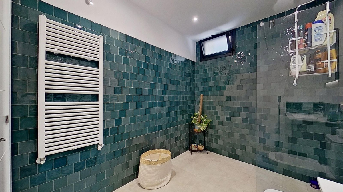 Villa for sale in Alhaurín de la Torre