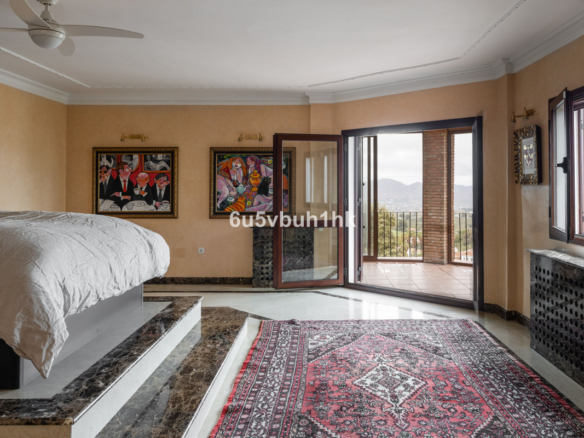 Villa for sale in Alhaurín el Grande