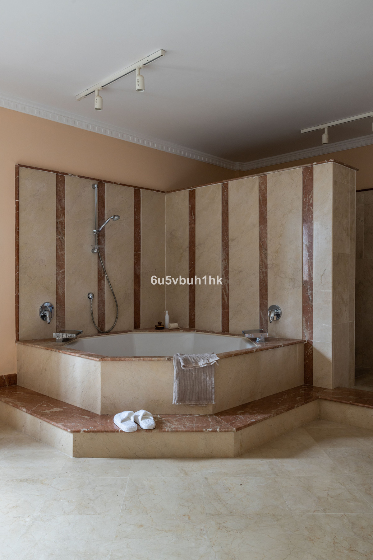 Villa for sale in Alhaurín el Grande
