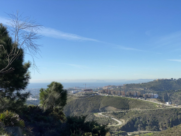 Villa for sale in Benahavís