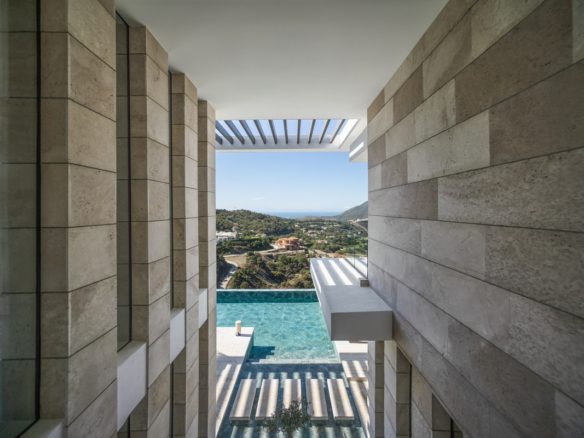 Villa for sale in Benahavís