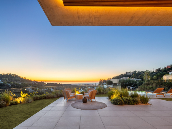 Villa for sale in Benahavís