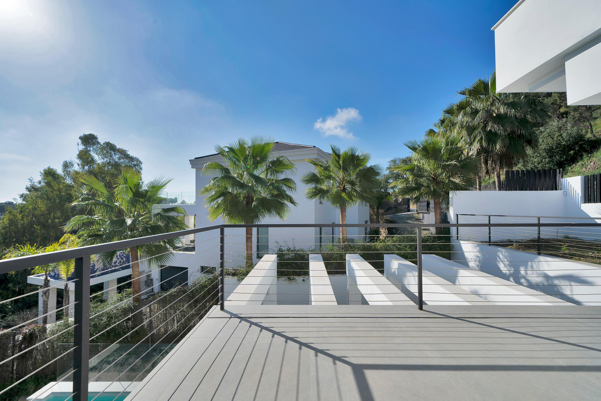 Villa for sale in Benahavís