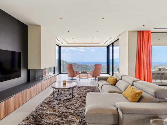 Villa for sale in Benahavís
