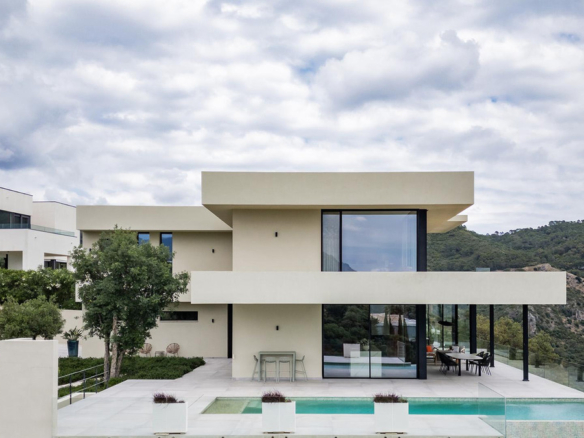 Villa for sale in Benahavís