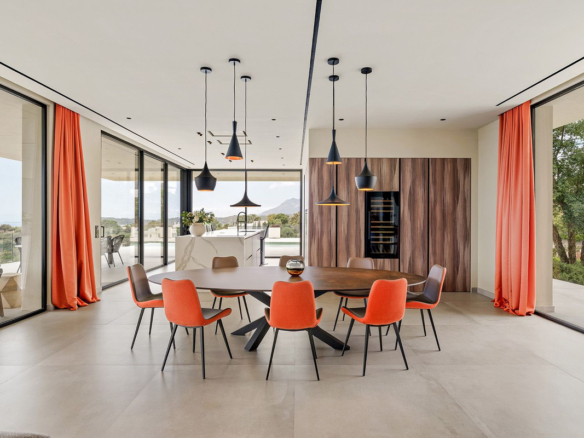 Villa for sale in Benahavís