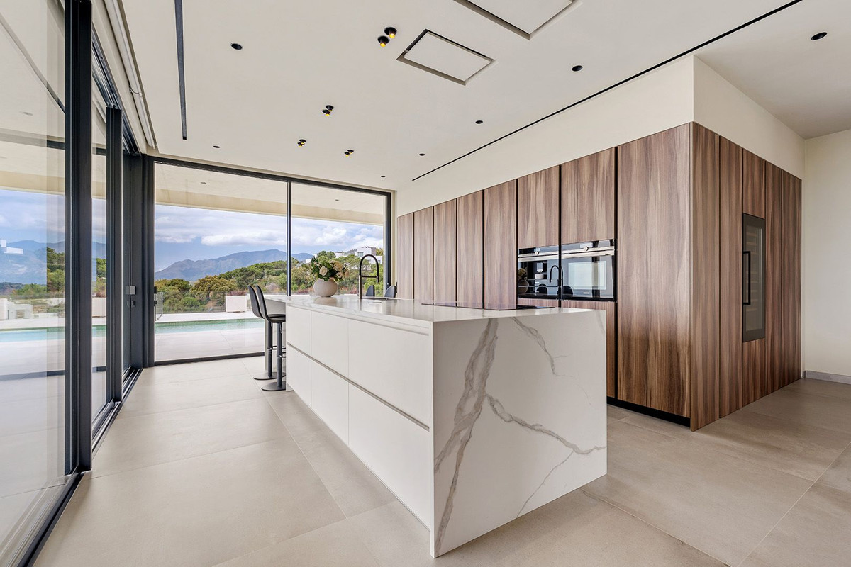 Villa for sale in Benahavís