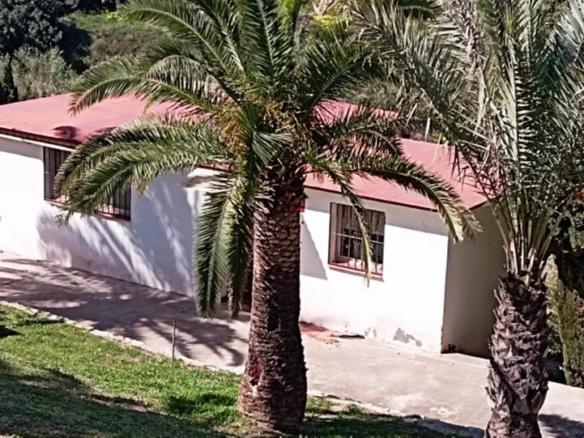 Villa for sale in Benalmadena