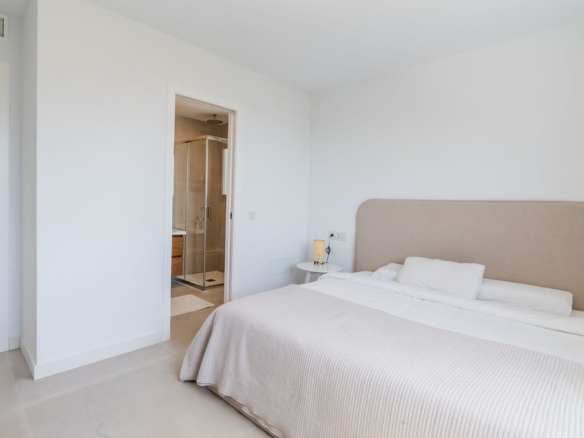 Villa for sale in Benalmadena