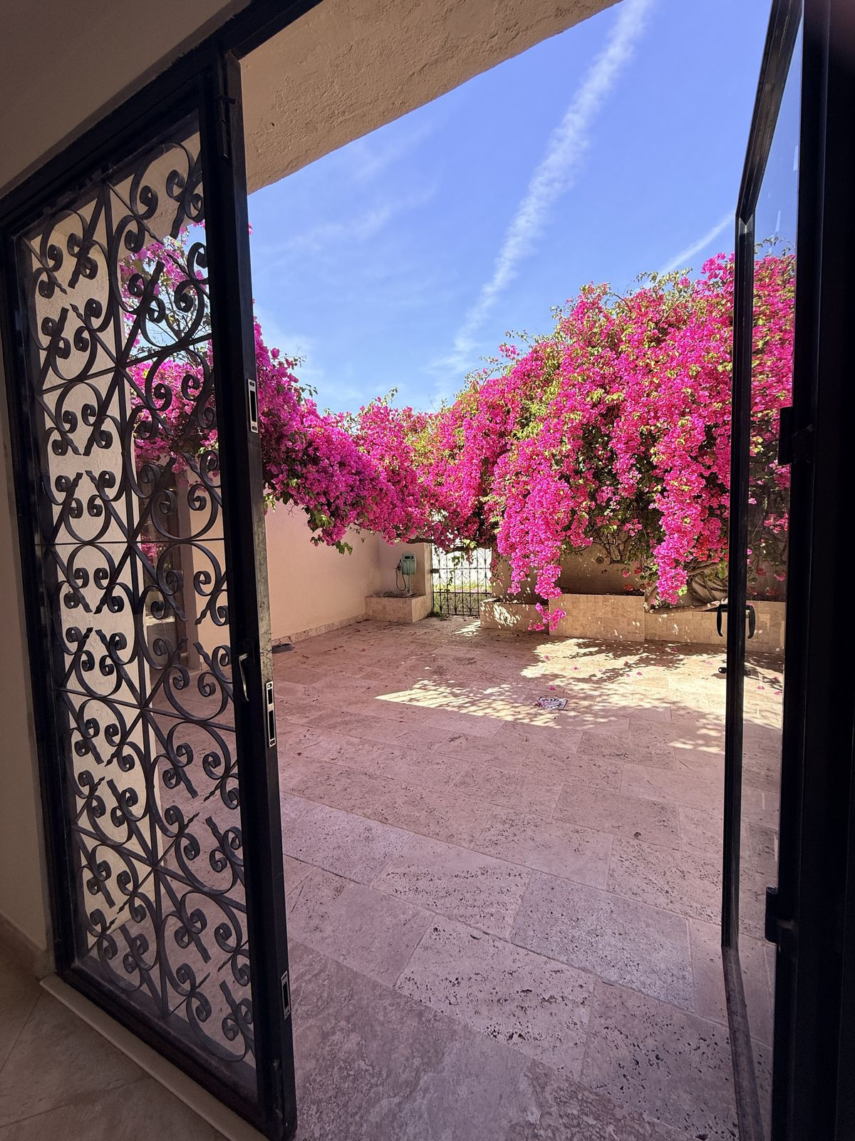 Villa for sale in Estepona