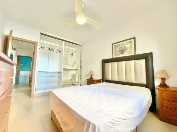 Villa for sale in Fuengirola
