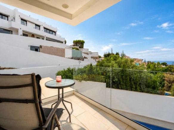 Villa for sale in Fuengirola