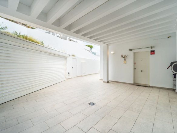 Villa for sale in Fuengirola