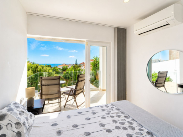 Villa for sale in Fuengirola