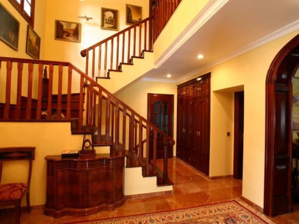 Villa for sale in Málaga