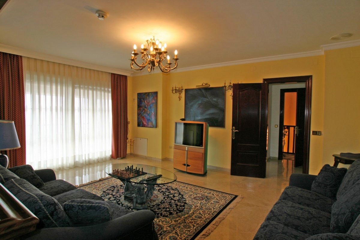 Villa for sale in Málaga