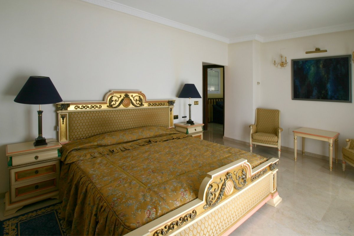 Villa for sale in Málaga