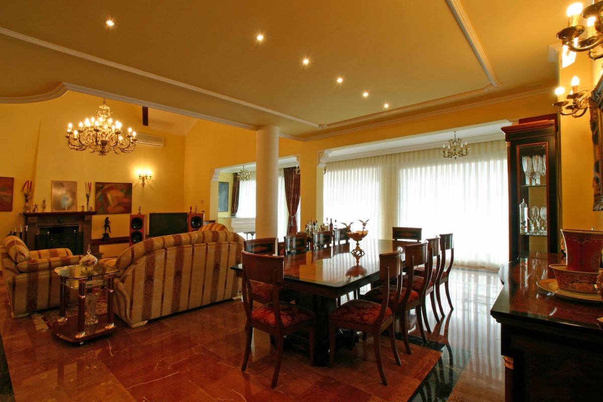 Villa for sale in Málaga