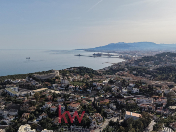Villa for sale in Málaga
