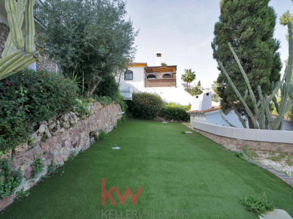 Villa for sale in Málaga