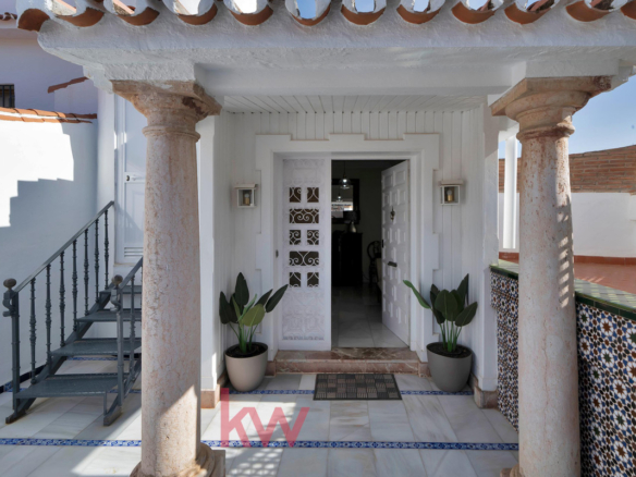 Villa for sale in Málaga