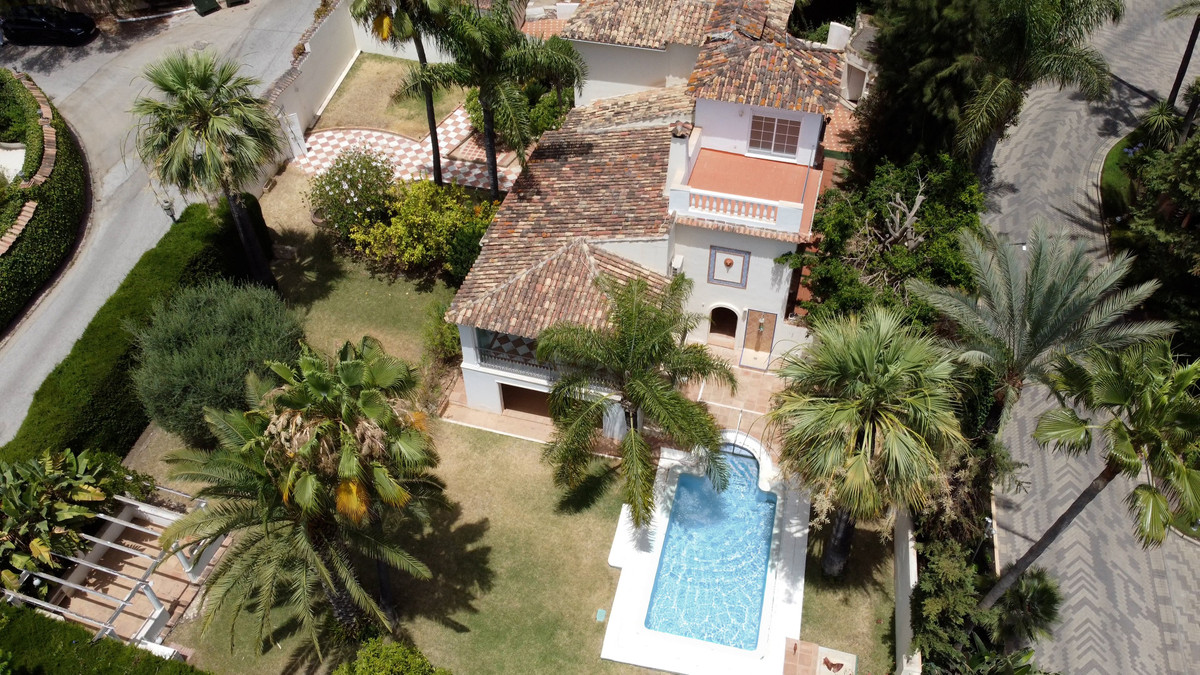 Villa for sale in Marbella