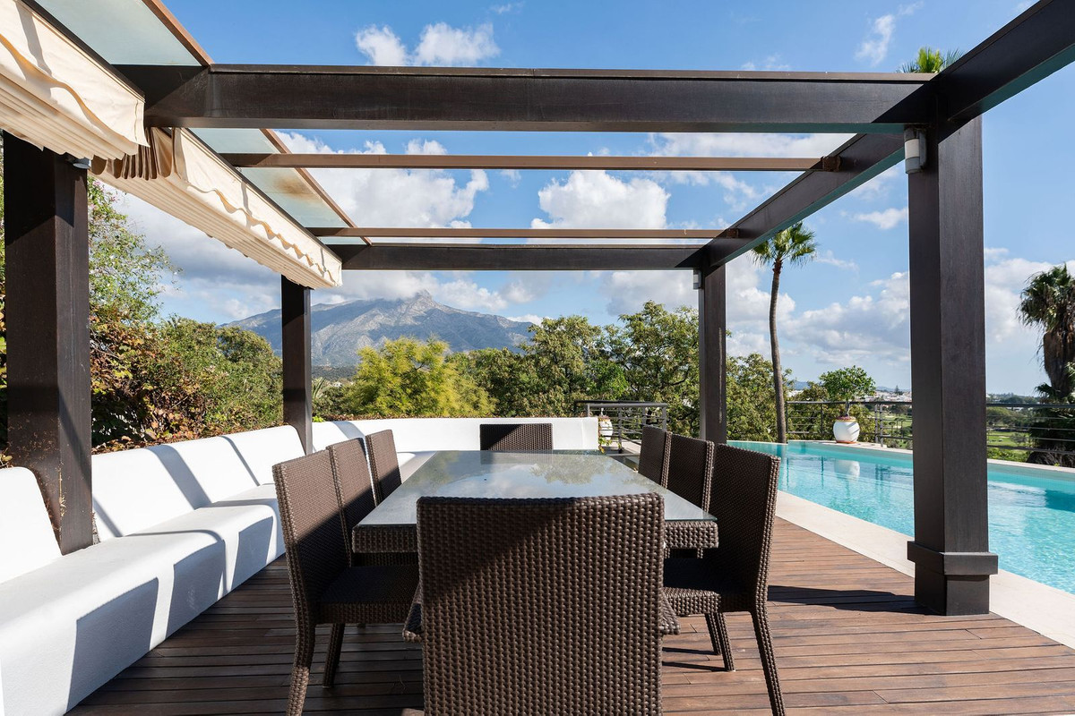 Villa for sale in Marbella