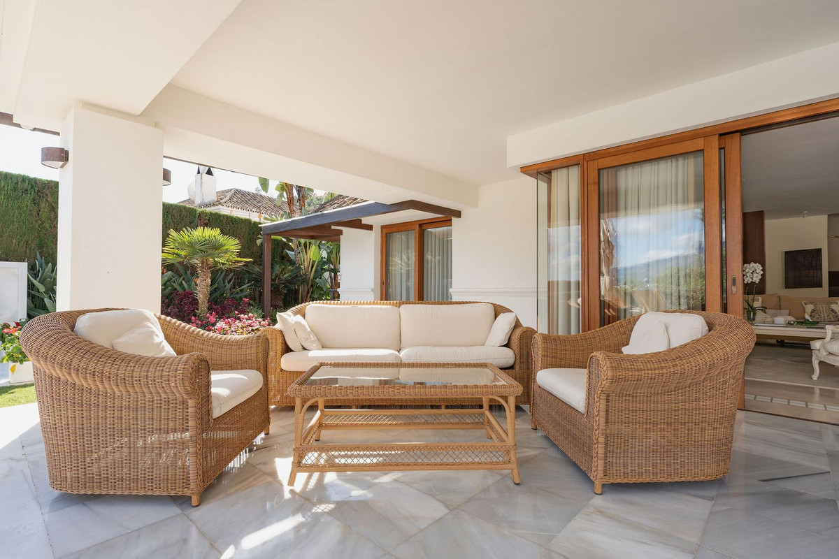 Villa for sale in Marbella