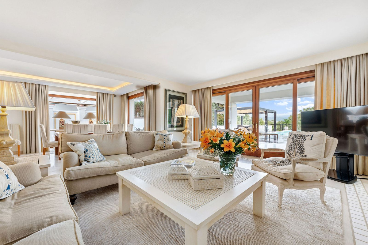 Villa for sale in Marbella