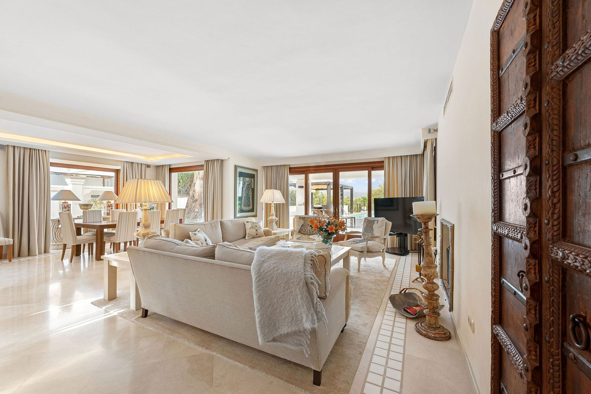 Villa for sale in Marbella