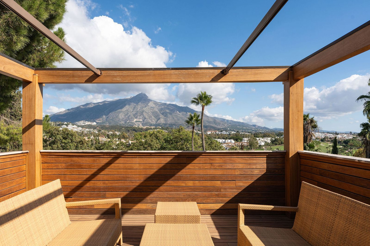 Villa for sale in Marbella