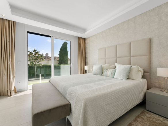 Villa for sale in Marbella