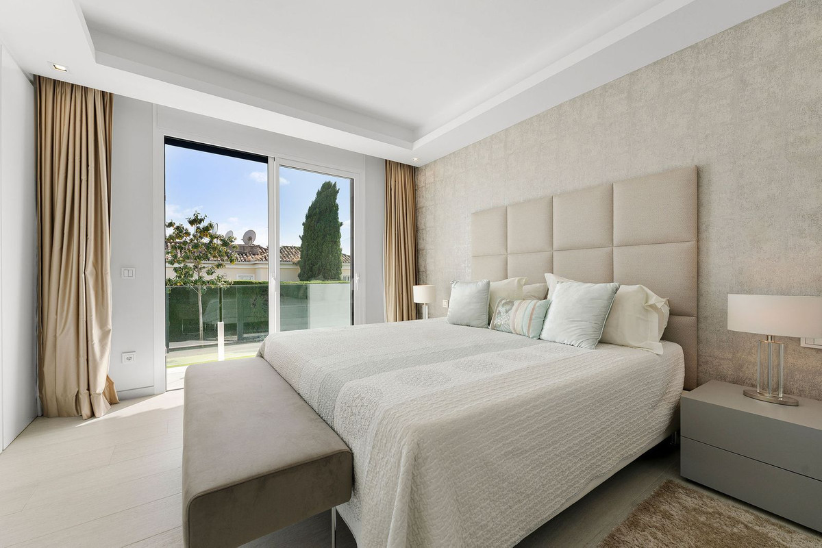 Villa for sale in Marbella