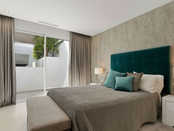 Villa for sale in Marbella