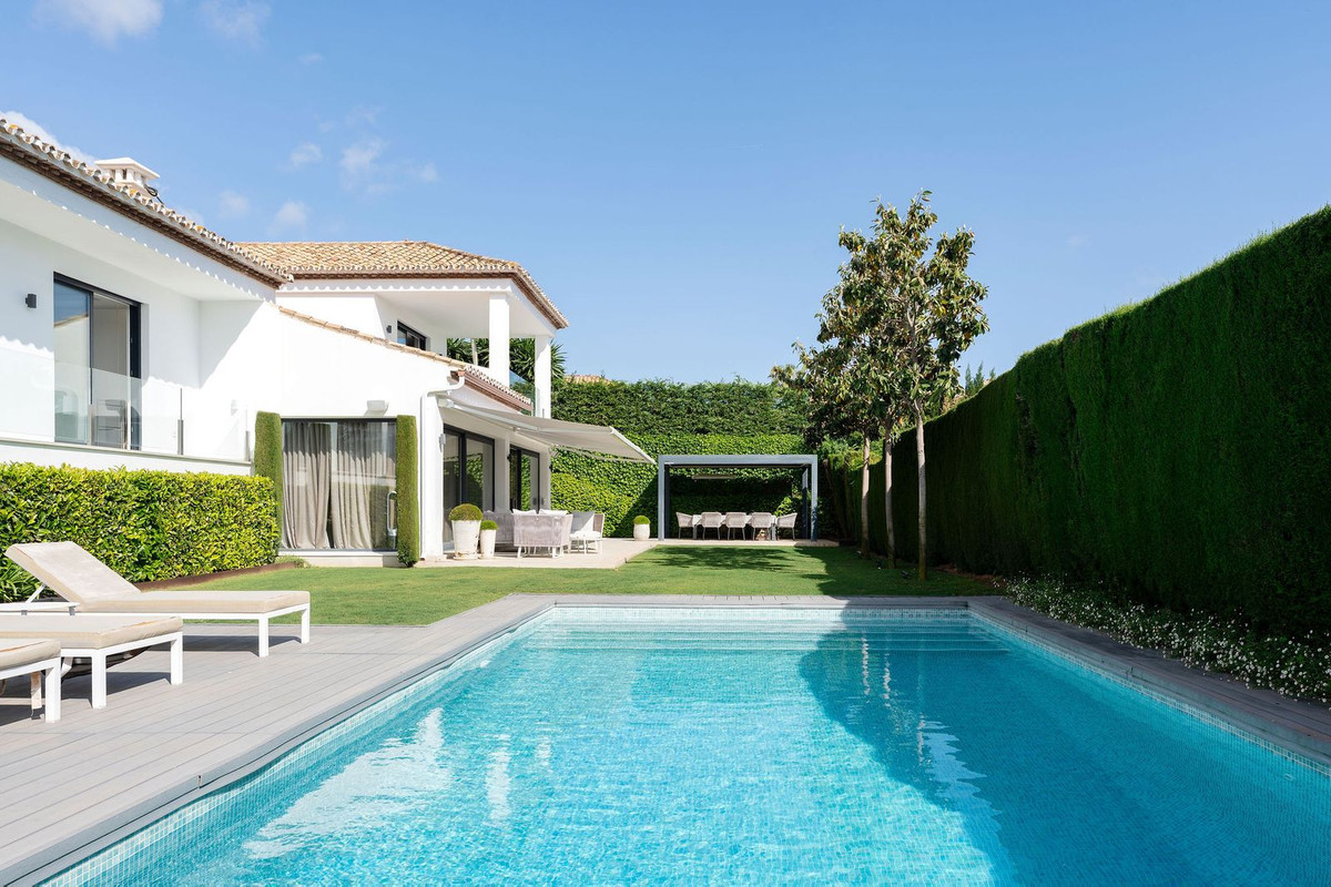 Villa for sale in Marbella