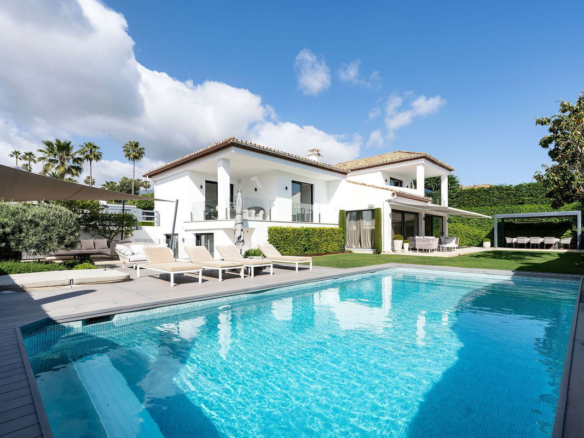 Villa for sale in Marbella