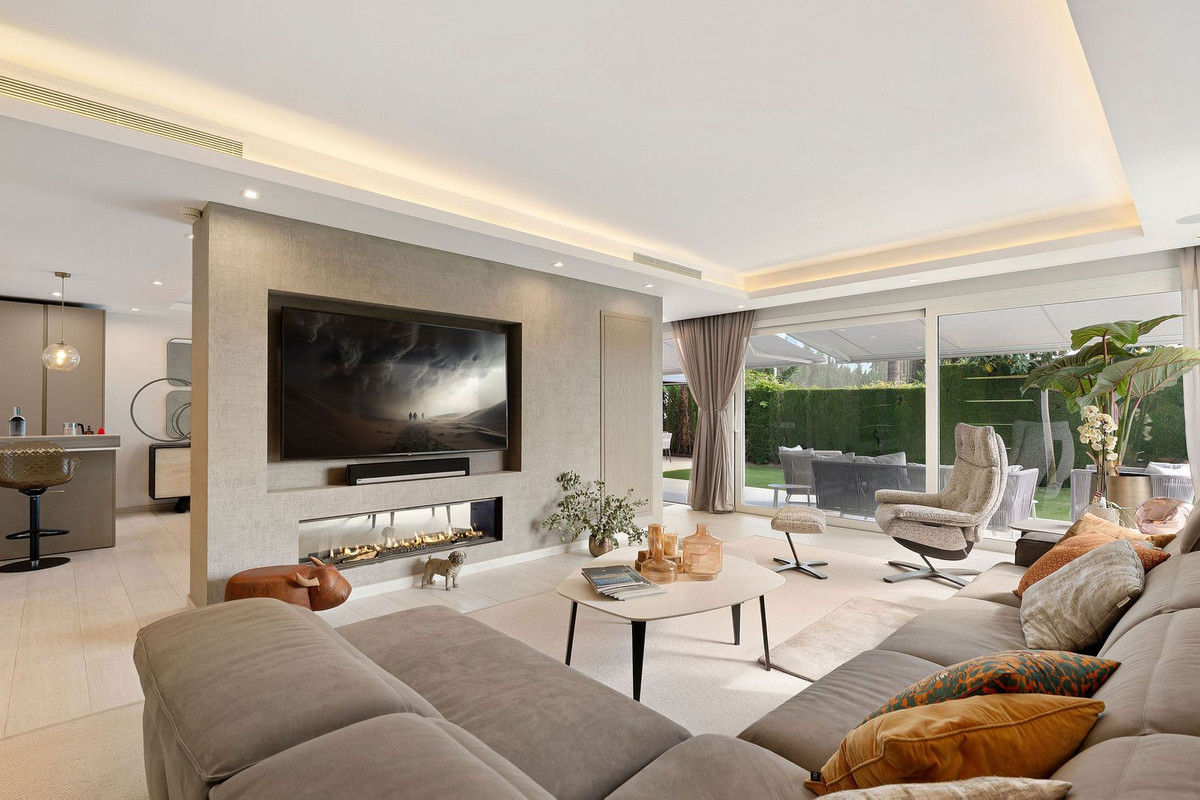 Villa for sale in Marbella