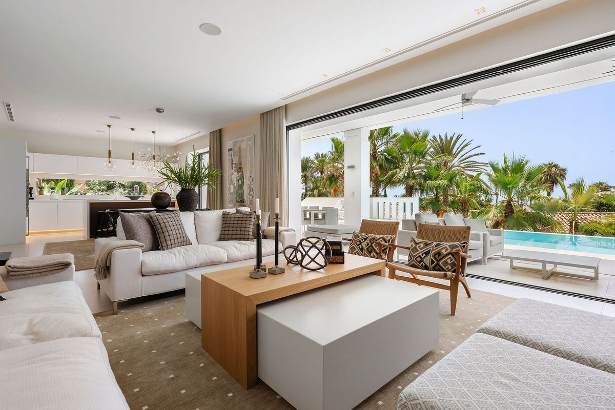 Villa for sale in Marbella
